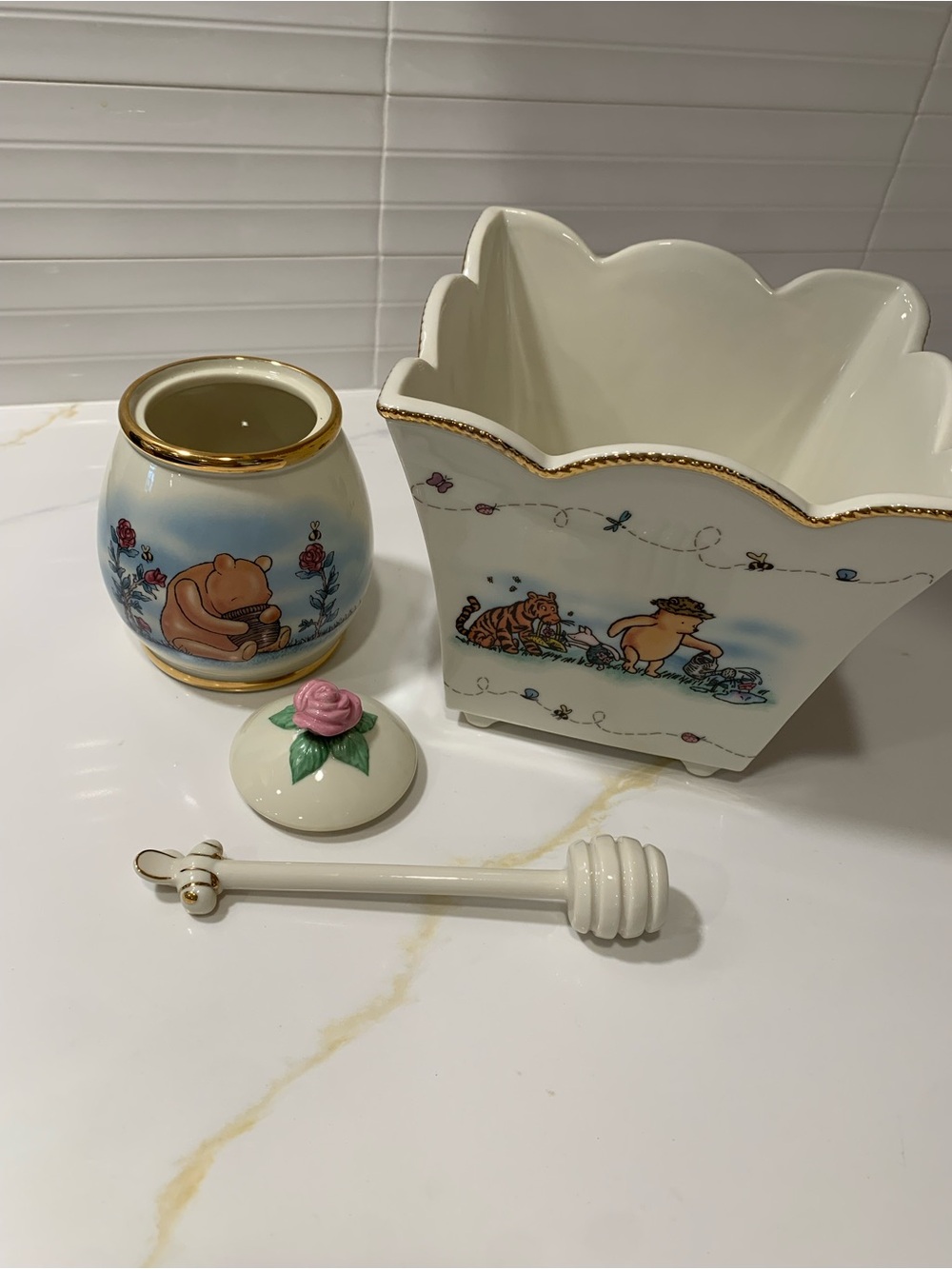 Lenox Disney Winnie the Pooh Honey Jar and Vase set in fine porcelain china